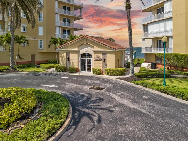 $925,000 | 4955 Dixie Highway Northeast, Unit 802, Palm Bay, FL 32905