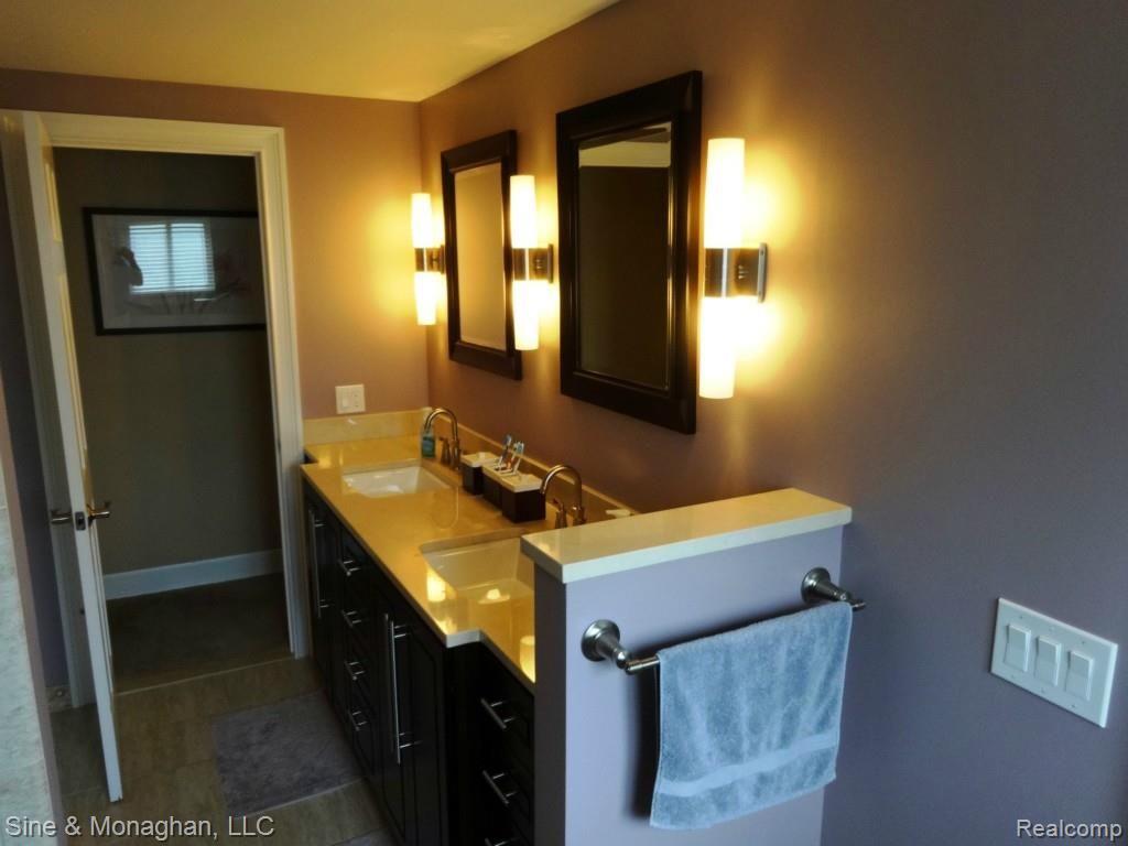 1190 Hayfield Road Rochester Hills, MI 48306 - Photo 14 of 31