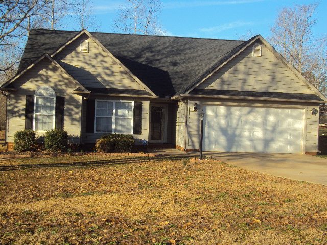 151 State Rd S-42-4347 Roebuck, SC 29376 - Photo 1 of 7 Gallery Image 1