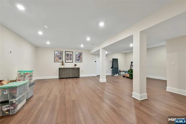 $1,350,000 | 31 St Andrews Circle, Westwood, NJ 07675