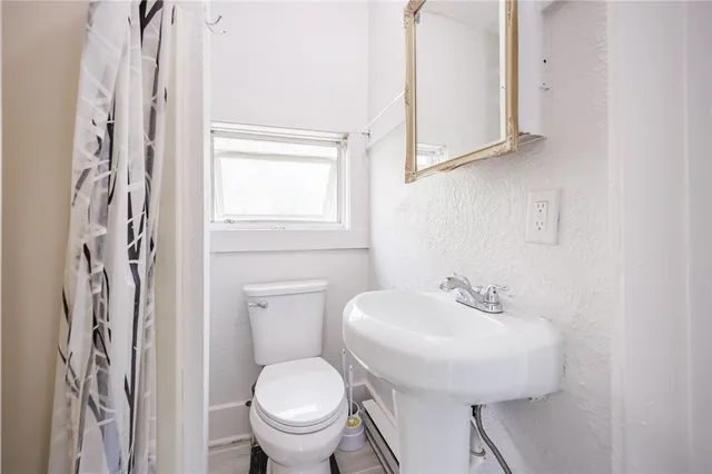 $1,150 | 420 Oxford Street, Unit 4, Rochester, NY 14607