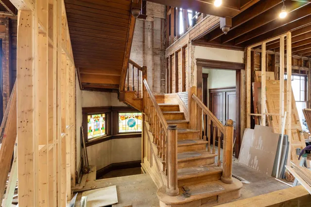 $699,900 | 704 Ash Street, Baraboo, WI 53913