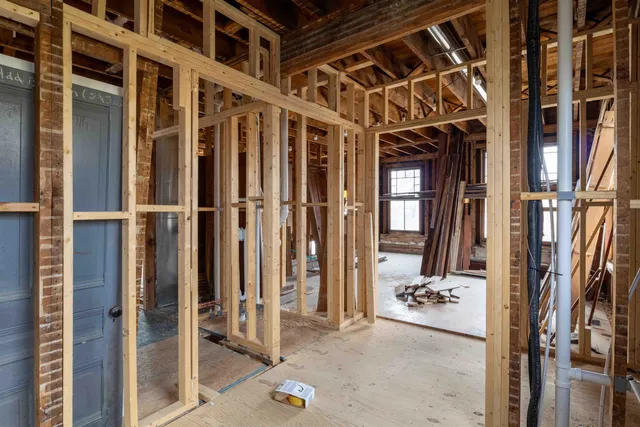 $699,900 | 704 Ash Street, Baraboo, WI 53913