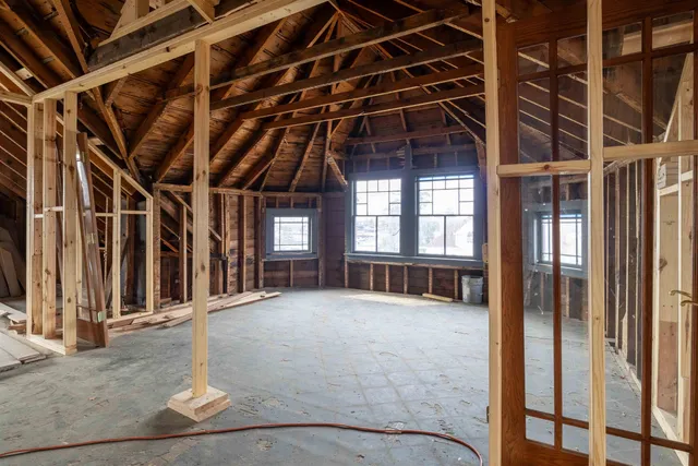 $699,900 | 704 Ash Street, Baraboo, WI 53913