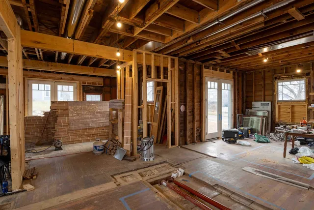 $699,900 | 704 Ash Street, Baraboo, WI 53913