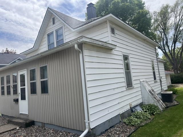 607 North Beaumont Road Prairie du Chien, WI 53821 - Photo 37 of 46