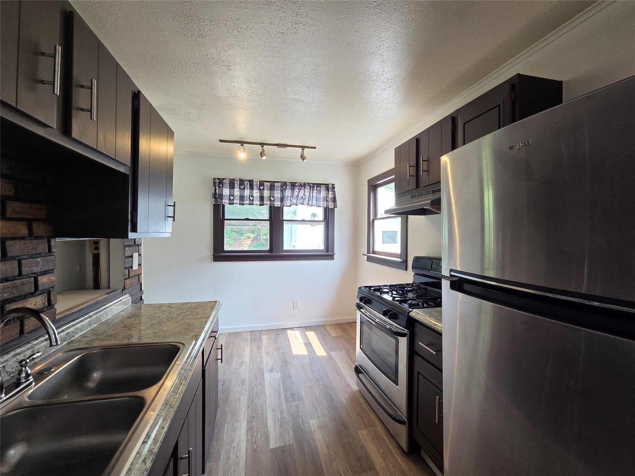 85 Morgan Road Binghamton, NY 13903 - Photo 4 of 38 Gallery Image 4