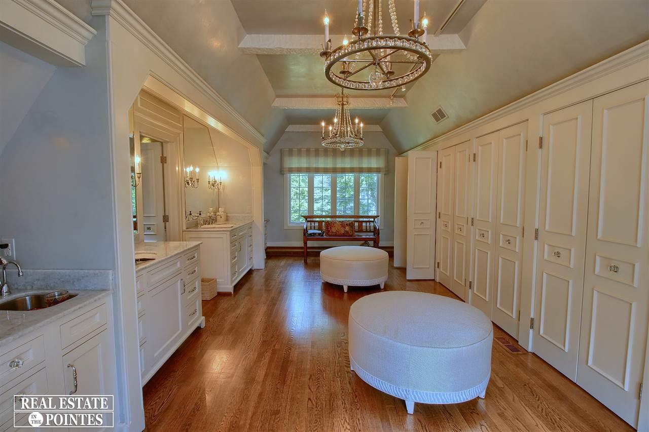154 Cloverly Road Grosse Pointe Farms, MI 48236 - Photo 28 of 52