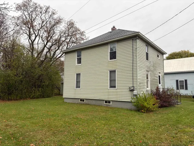 $339,000 | 407 Lake Road, St. Albans Town, VT 05478