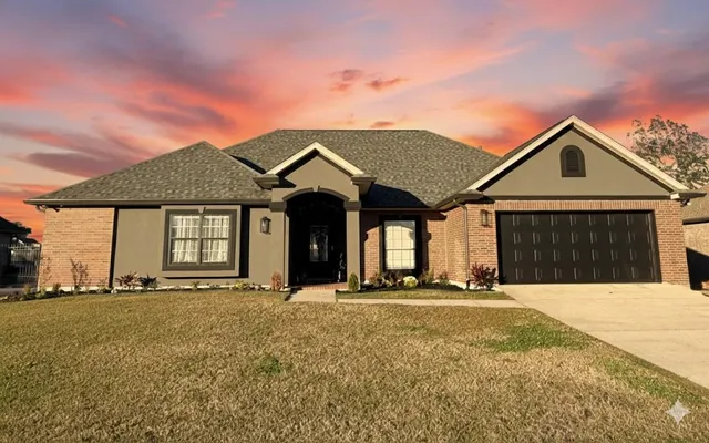 $480,000 | 2752 Acadiana Trace, Marrero, LA 70072