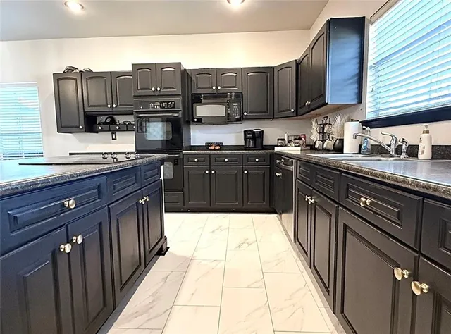 $480,000 | 2752 Acadiana Trace, Marrero, LA 70072