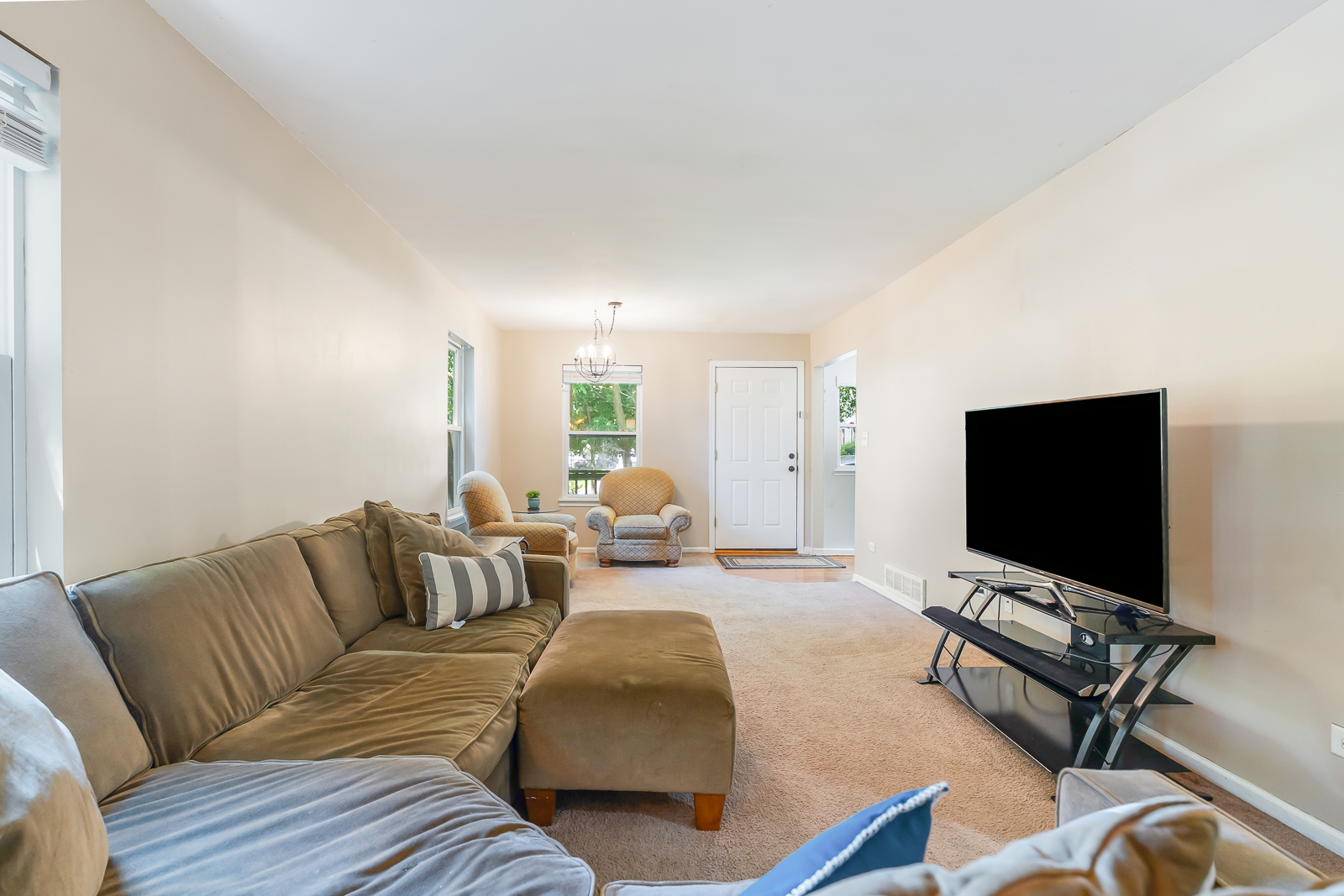 926 South Cedar Road New Lenox, IL 60451 - Photo 6 of 29