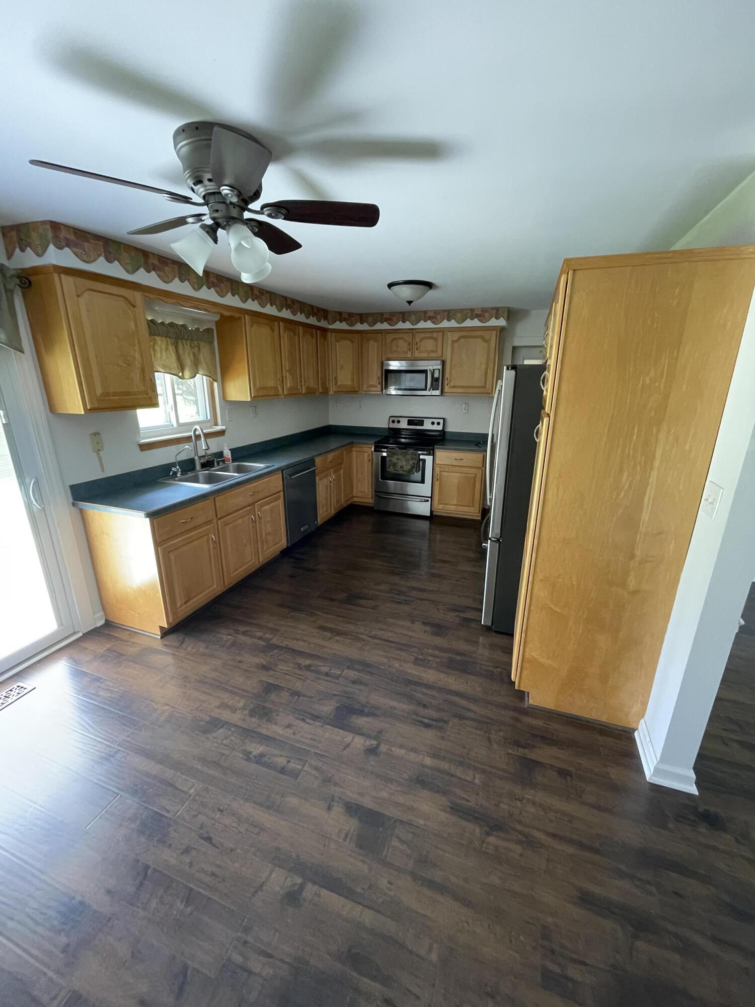 60000 Romeo Plank Road Ray, MI 48096 - Photo 6 of 16 IMG_3999