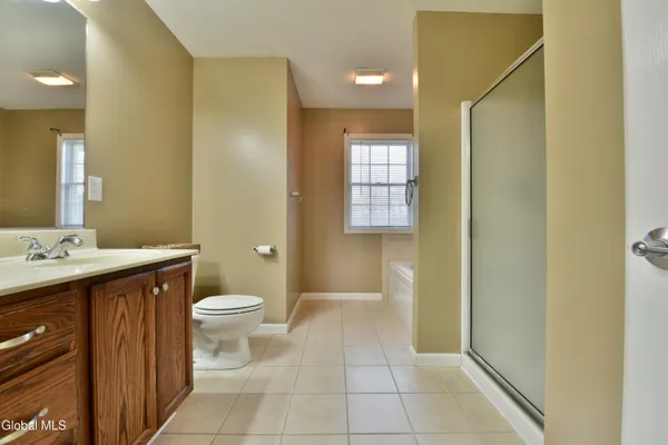 $625,000 | 1 Parkway Circle, Malta, NY 12019