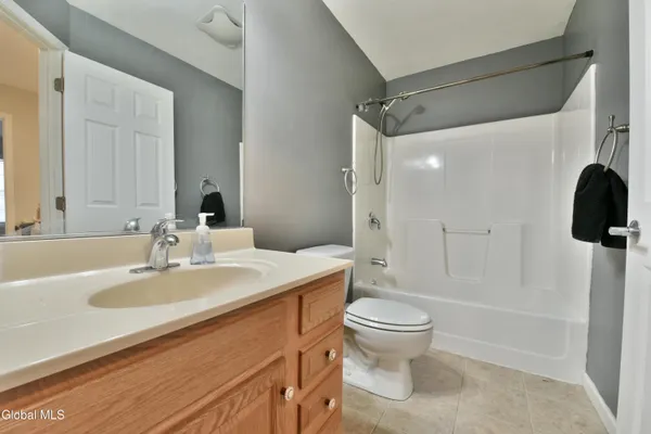 $625,000 | 1 Parkway Circle, Malta, NY 12019