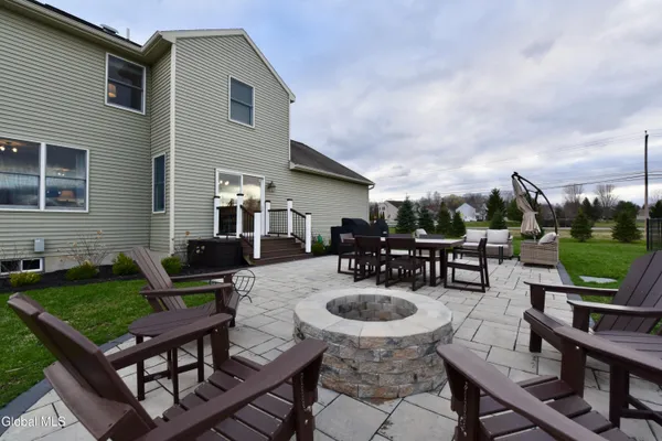 $625,000 | 1 Parkway Circle, Malta, NY 12019