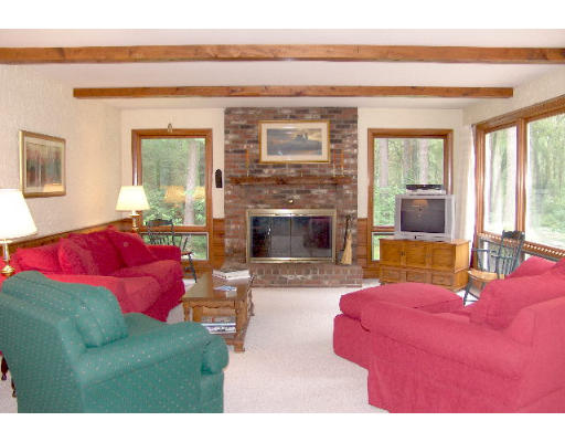 5 Amber Road Hingham, MA 02043 - Photo 7 of 9 Gallery Image 7