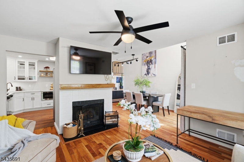 179 Northfield Road Bridgewater, NJ 08807 - Photo 19 of 34