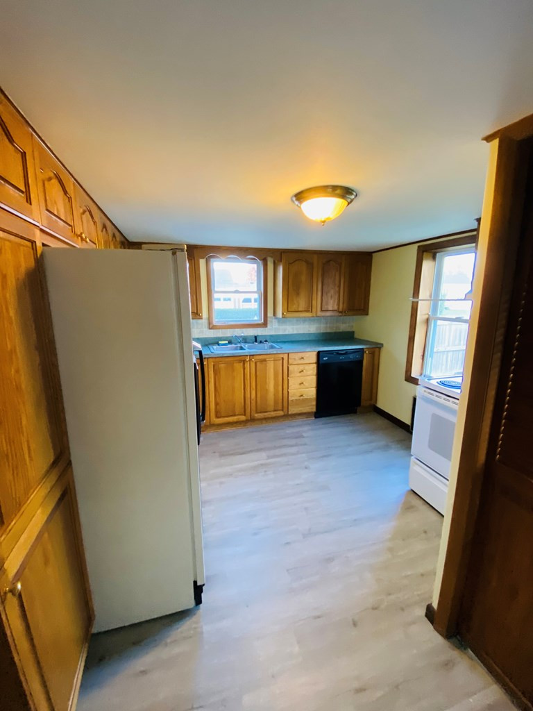 28 Champlain Street Rouses Point, NY 12979 - Photo 8 of 17 Gallery Image 8