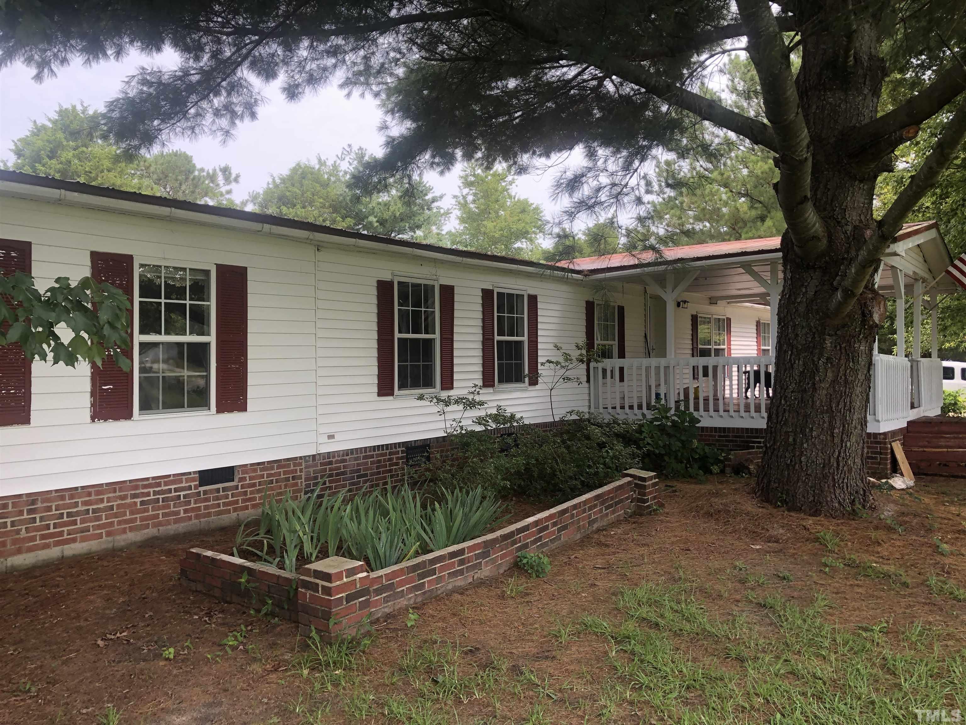 588 Polenta Road Smithfield, NC 27577 - Photo 2 of 12 Gallery Image 2