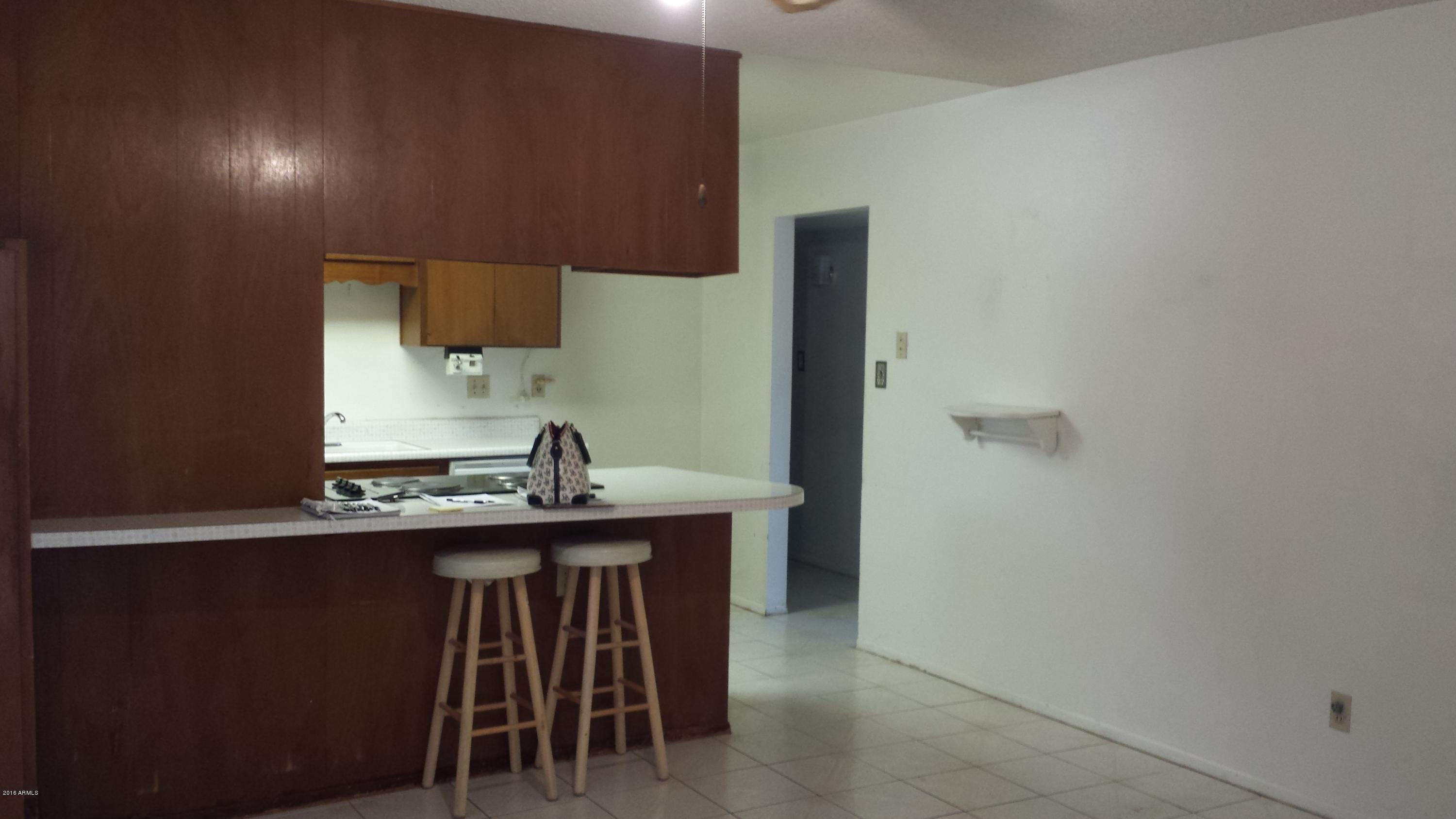 3137 West Redfield Road Phoenix, AZ 85053 - Photo 3 of 13 20160125_110456