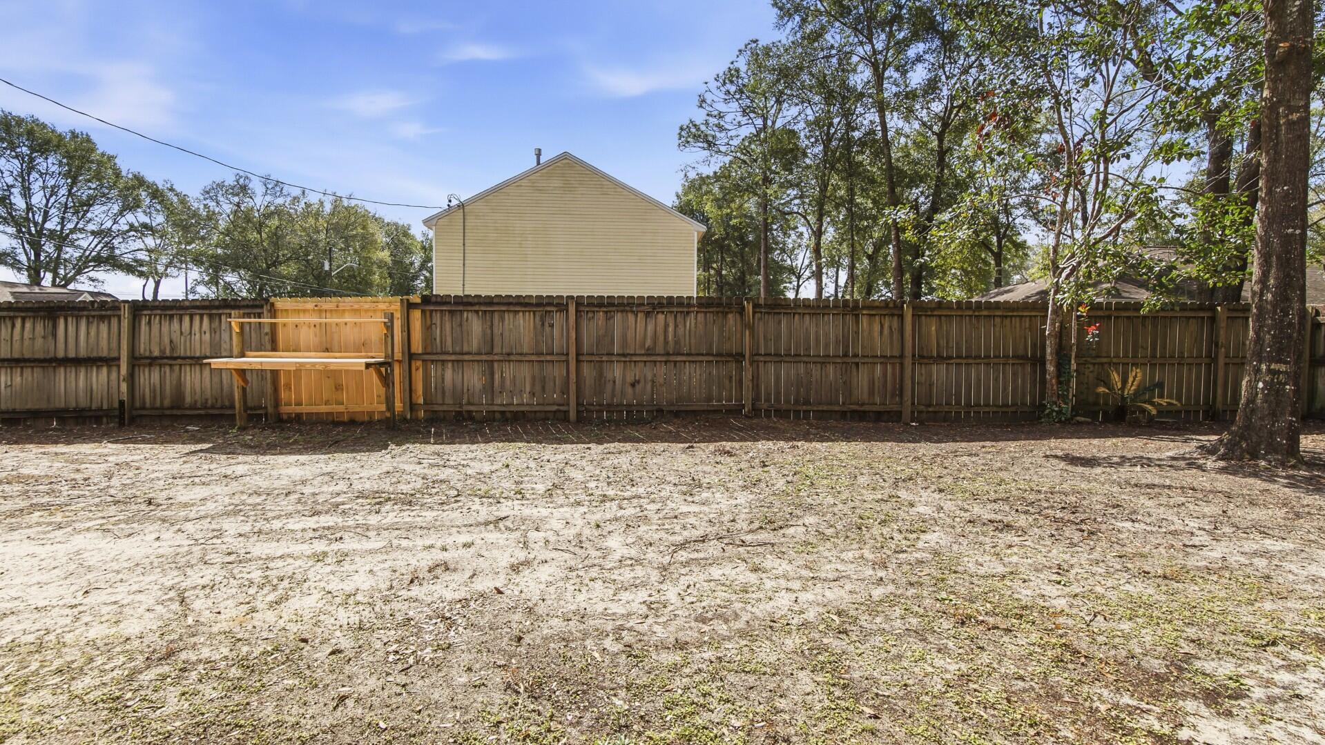 2806 Dunlop Lane Crestview, FL 32539 - Photo 39 of 48 26