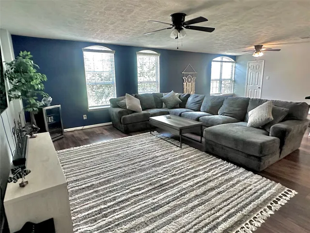 $369,000 | 23618 Plantation Pines Lane, Tomball, TX 77375