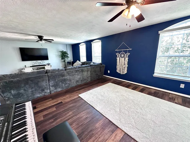 $369,000 | 23618 Plantation Pines Lane, Tomball, TX 77375