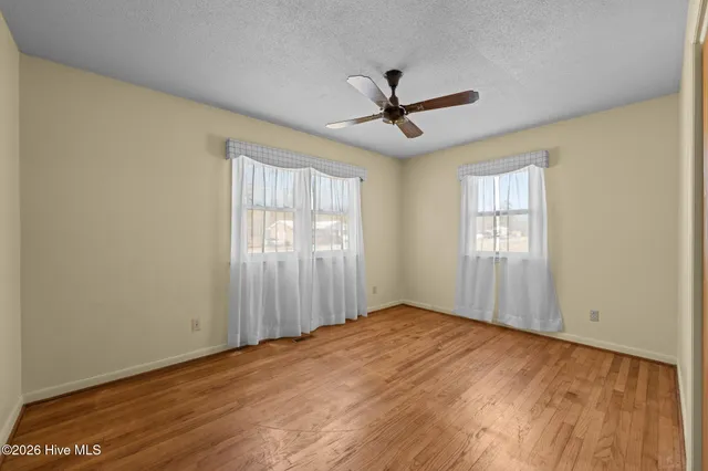 $340,000 | 226 Hollywood Boulevard, Havelock, NC 28532