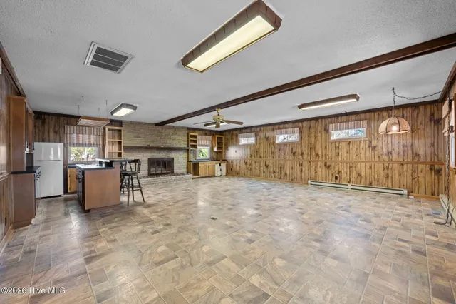 $340,000 | 226 Hollywood Boulevard, Havelock, NC 28532