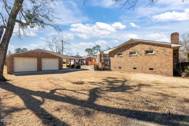 $340,000 | 226 Hollywood Boulevard, Havelock, NC 28532