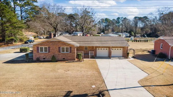 $330,000 | 226 Hollywood Boulevard, Havelock, NC 28532