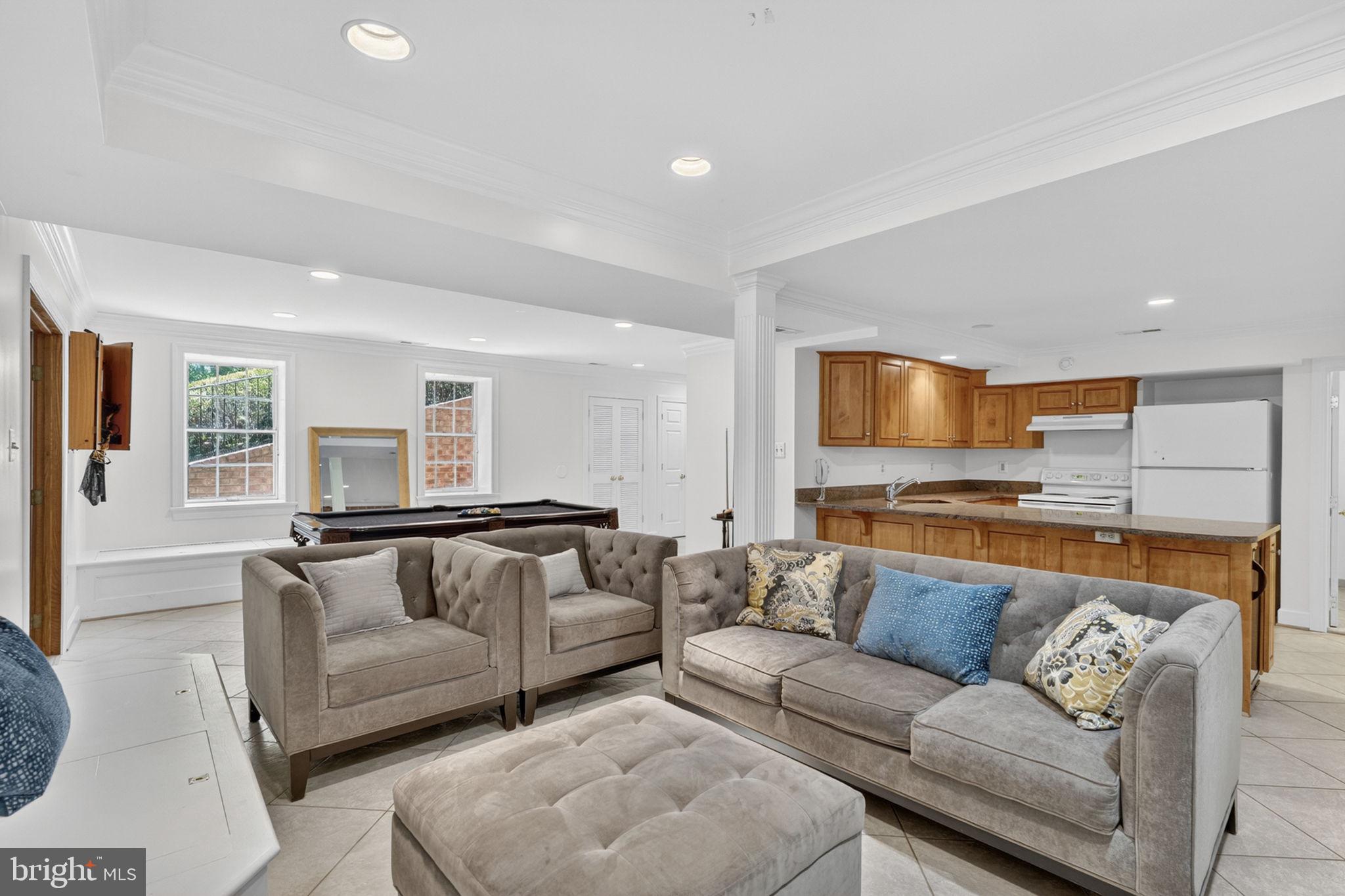 4531 Den Haag Road Warrenton, VA 20187 - Photo 72 of 103 a living room with furniture and a flat screen tv