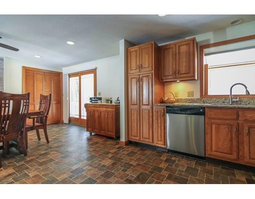 305 Soule Road Wilbraham, MA 01095 - Photo 4 of 28 Gallery Image 4