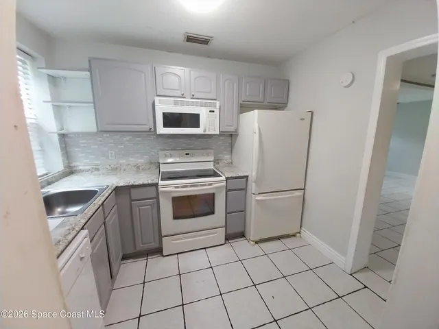 $1,700 | 1390 South Park Avenue, Titusville, FL 32780