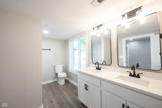 $524,999 | 1125 North 12th Street, Noblesville, IN 46060