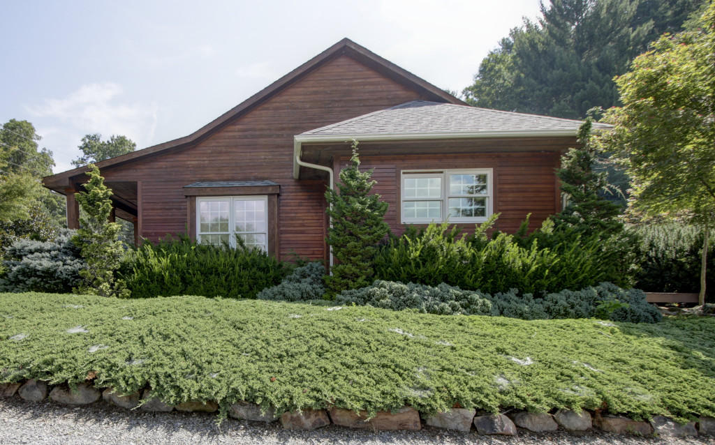 6104 Poage Valley Road Roanoke, VA 24018 - Photo 10 of 28 026-244485-_MG_0620_1_2_3_4Interior_5468