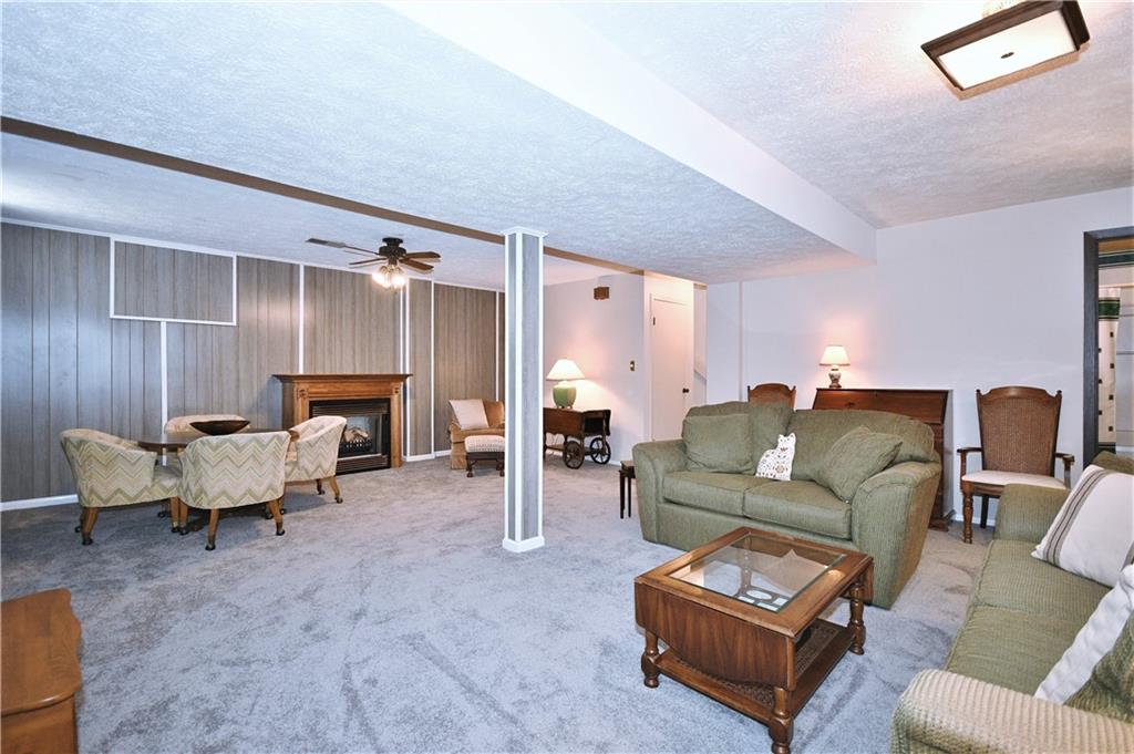 1111 Old Farm Road Lawrence, PA 15055 - Photo 20 of 24 Gallery Image 20