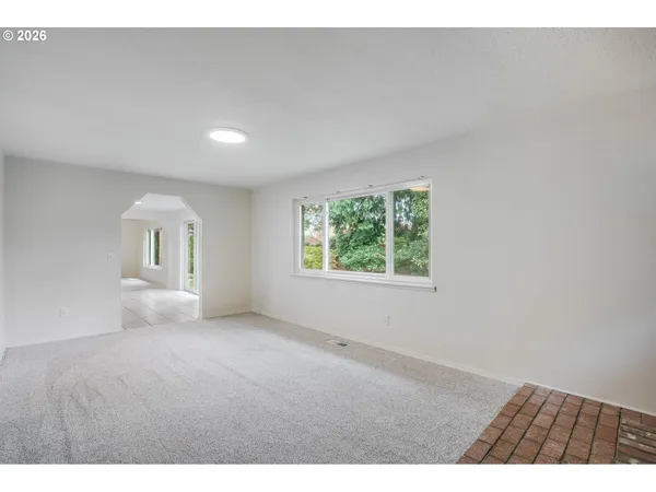 $469,900 | 904 Northeast 196th Avenue, Portland, OR 97230