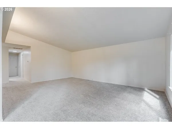 $469,900 | 904 Northeast 196th Avenue, Portland, OR 97230