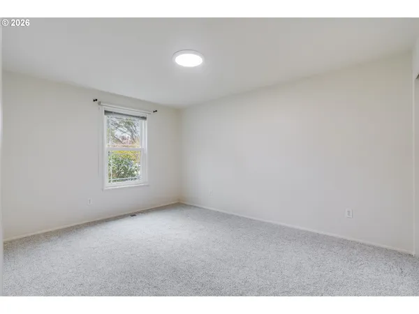 $469,900 | 904 Northeast 196th Avenue, Portland, OR 97230