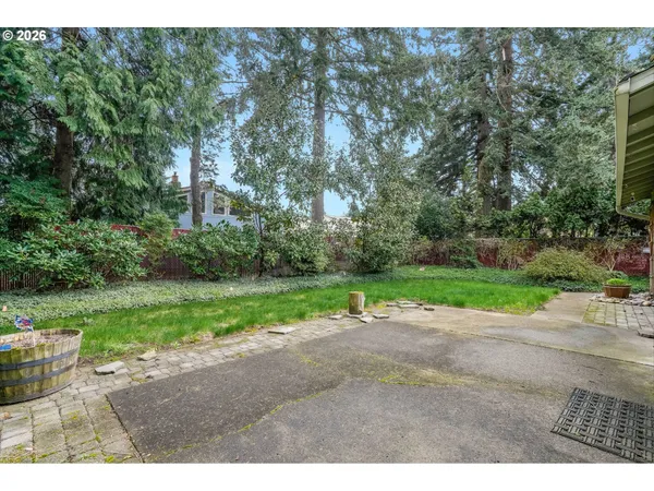 $469,900 | 904 Northeast 196th Avenue, Portland, OR 97230