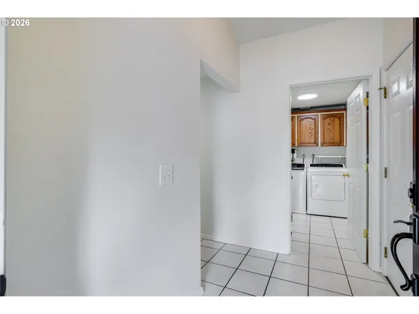 $469,900 | 904 Northeast 196th Avenue, Portland, OR 97230