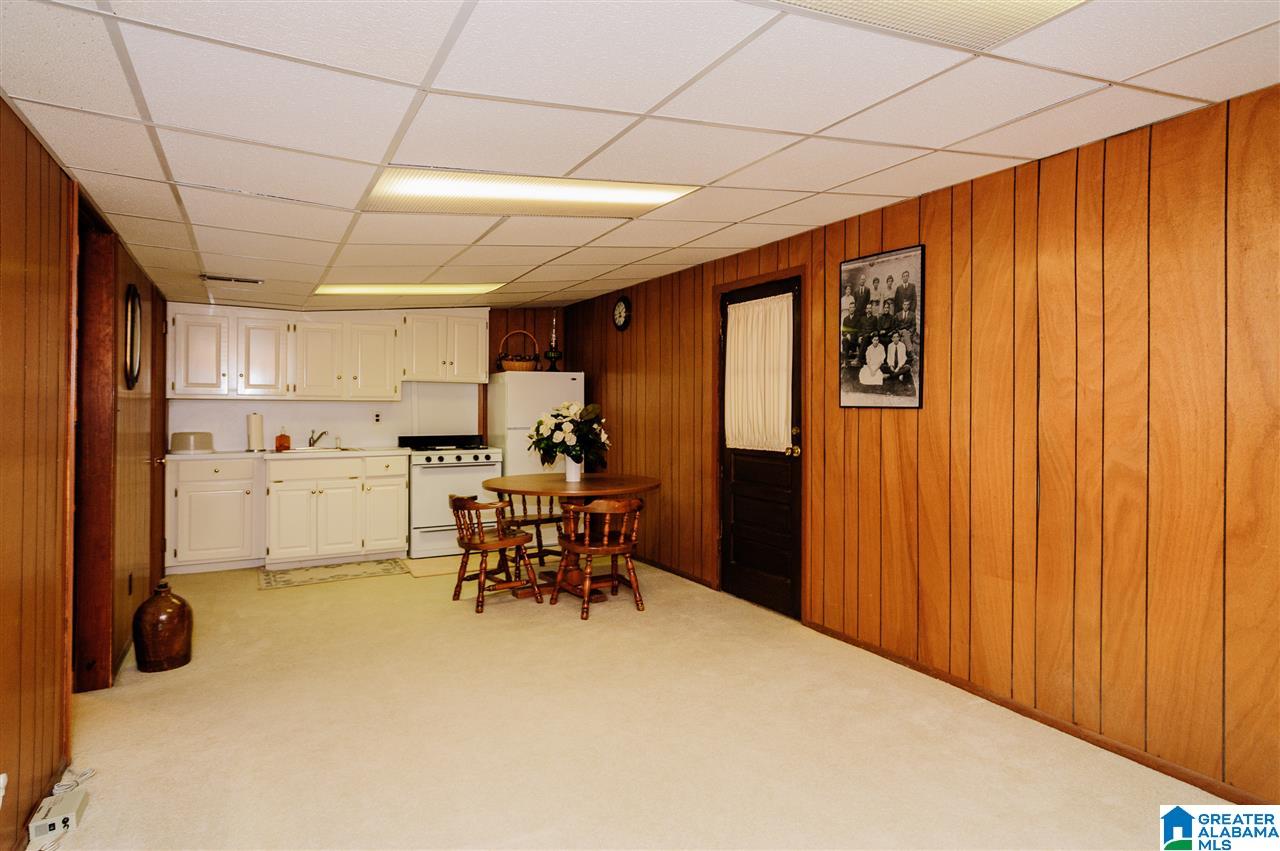 1329 Sumar Road Birmingham, AL 35213 - Photo 28 of 34