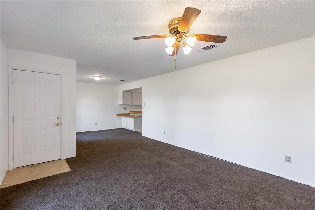 2907 Charity Road Commerce, TX 75428 - Photo 4 of 21