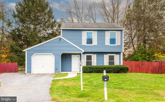 $350,000 | 19 Windemere Court, Downingtown, PA 19335