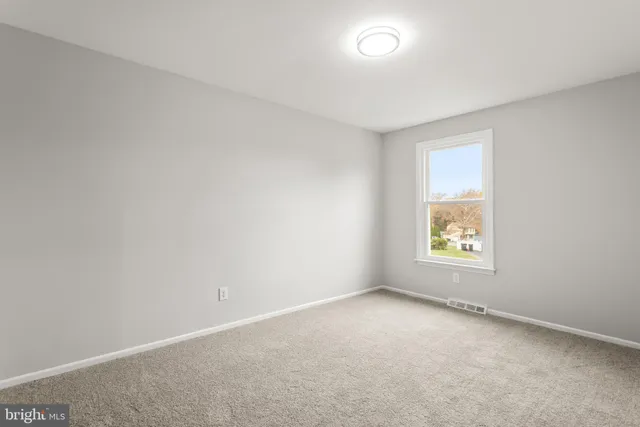 $350,000 | 19 Windemere Court, Downingtown, PA 19335