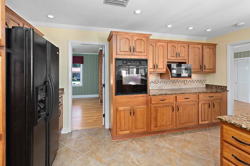 2115 Starling Street Brunswick, GA 31520 - Photo 17 of 32