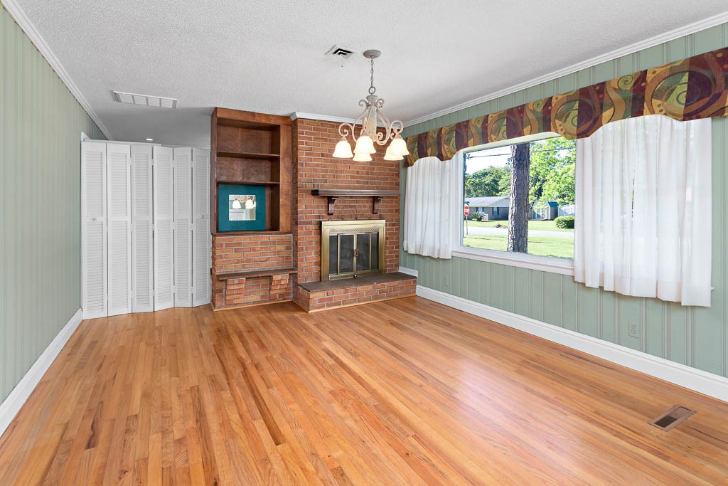 2115 Starling Street Brunswick, GA 31520 - Photo 5 of 32