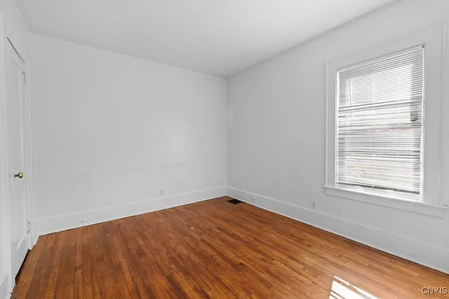 $1,450 | 401 Valley Drive, Syracuse, NY 13207